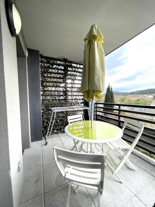 Appartamento Spacieux T2 + Parking A 5 Min D'Aix Aix-en-Provence Esterno foto