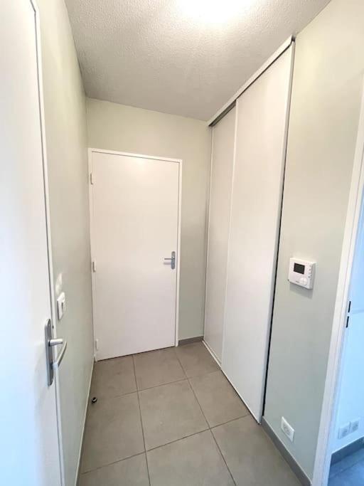 Appartamento Spacieux T2 + Parking A 5 Min D'Aix Aix-en-Provence Esterno foto